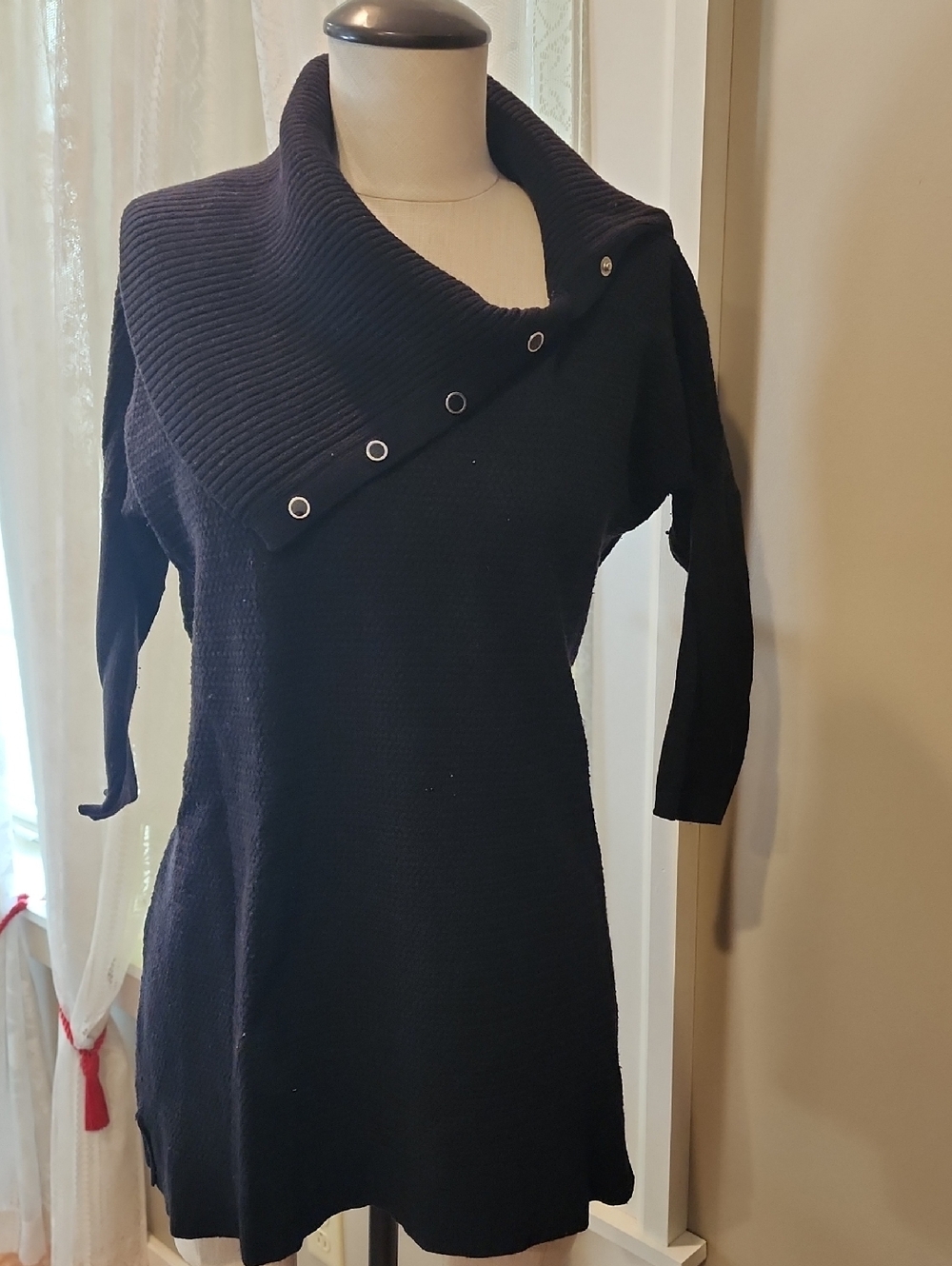 White House Black Market Asymmetrical Snap Collar Tunic